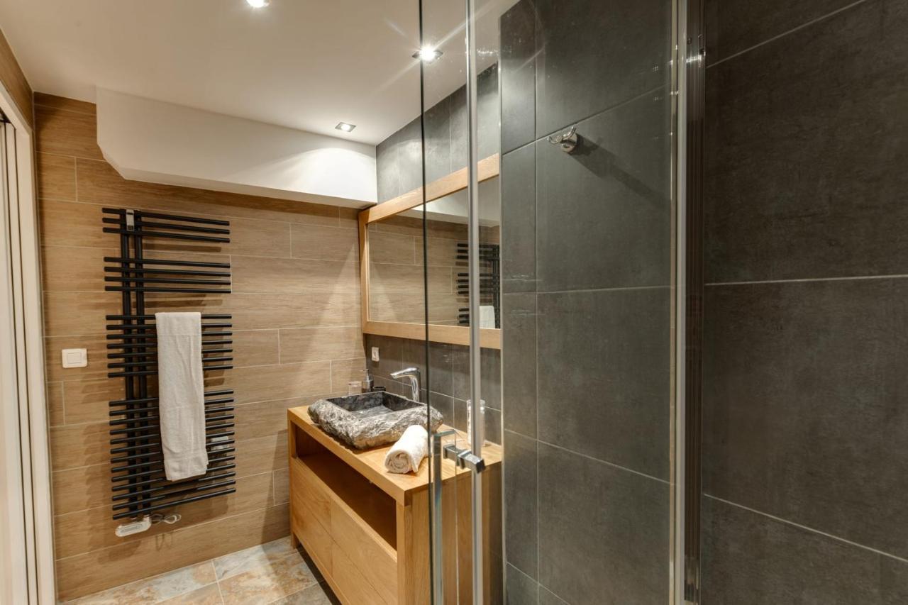 La Cour Filaterie - Suite Au D'Annecy Pdj En Option Экстерьер фото